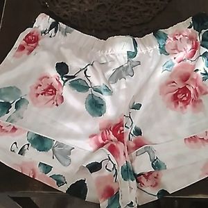 💥HP💥 BRAND NEW Victoria Secret pj Shorts.